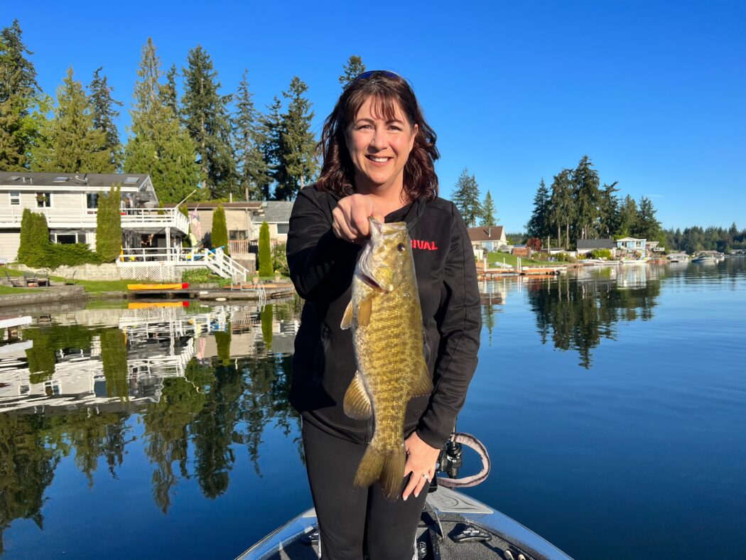 fishing smallmouth beds